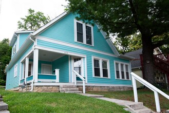 Building Photo - 613 N Lincoln St