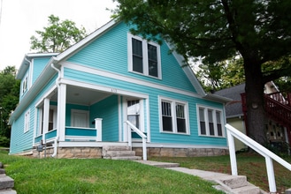 Building Photo - 613 N Lincoln St