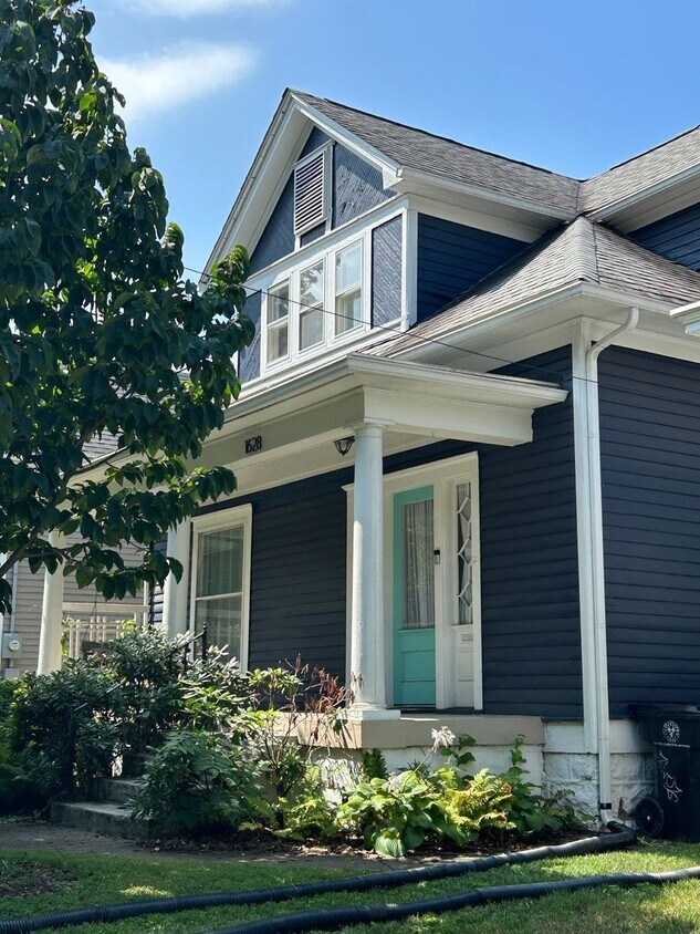 Primary Photo - Deer Park 3 Bed 2 Bath Bungalow