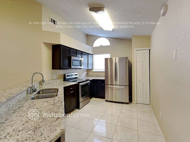 Foto del edificio - 7797 Fox Knoll Pl