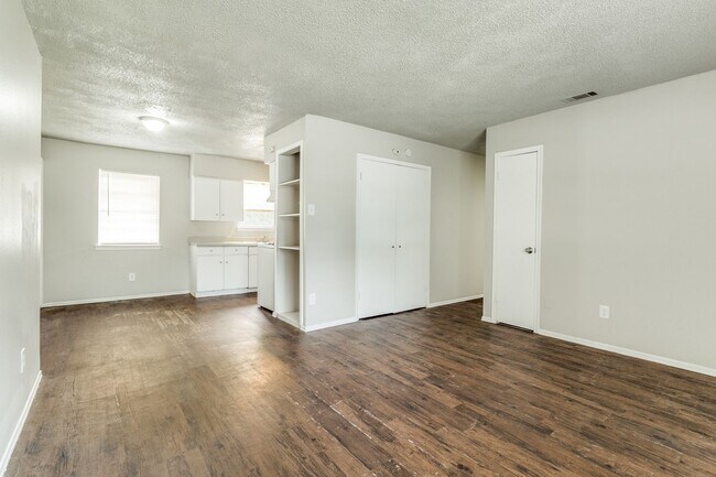 Building Photo - 3516 Heath Ln