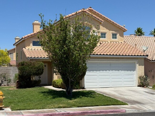 Building Photo - STUNNING & GORGEOUS 4 BED/2.5 BATH POOL HOME IN ELDORADO! *** ONLY $2,599 ***