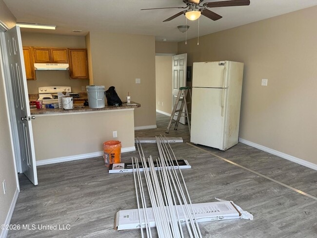 Building Photo - 1339 Foxwood Pl