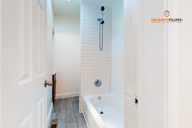 Foto del edificio - 3 bed house in Coldstream neighborhood w/l...