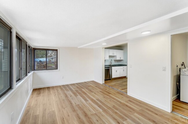 Building Photo - 8324 Haskell Dr