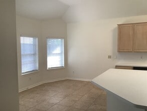 Building Photo - 1601 Oak Pl Ct