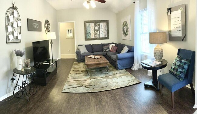 Foto del edificio - 1311 Bagby Avenue B