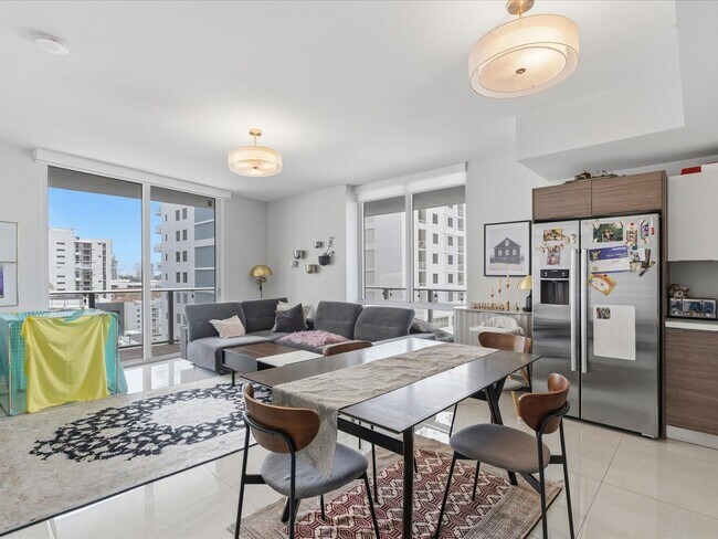 Foto del edificio - 1010 SW 2nd Ave