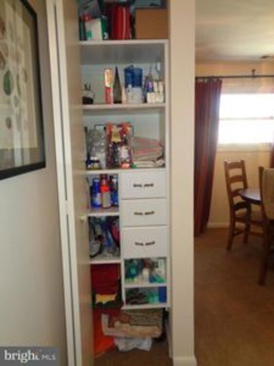 Foto del edificio - 5 Warren Lodge Ct