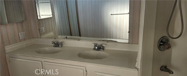 Building Photo - 16462 Poipu Ln