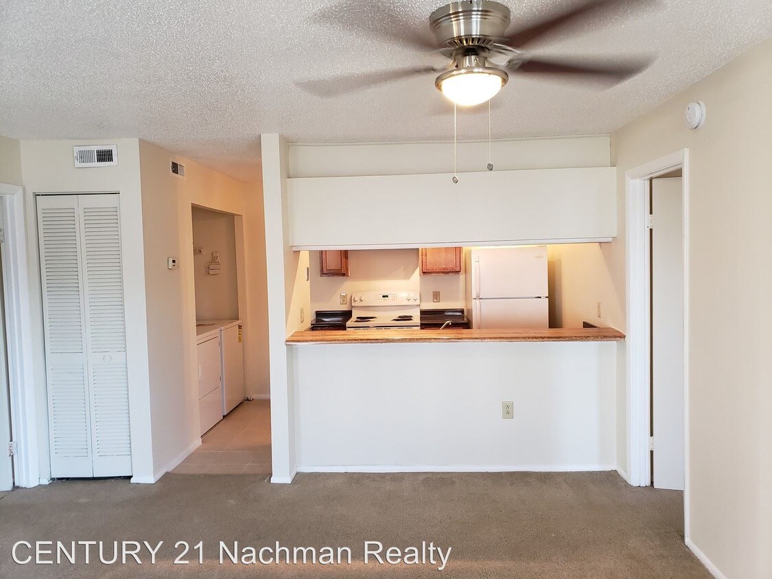 Primary Photo - 2 br, 2 bath House - 641 Crows Nest Court