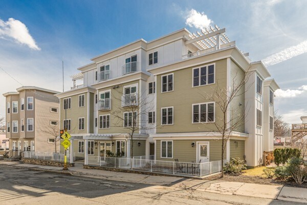 Foto del edificio - 143 Cedar St