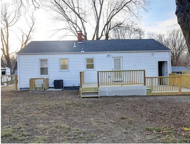 Foto del edificio - 5517 Willow Ave