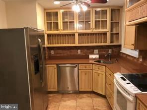 Foto del edificio - 3930 Langley Ct NW