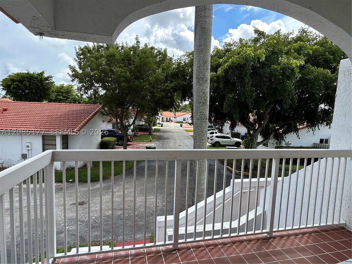 Building Photo - 15390 SW 76th Terrace