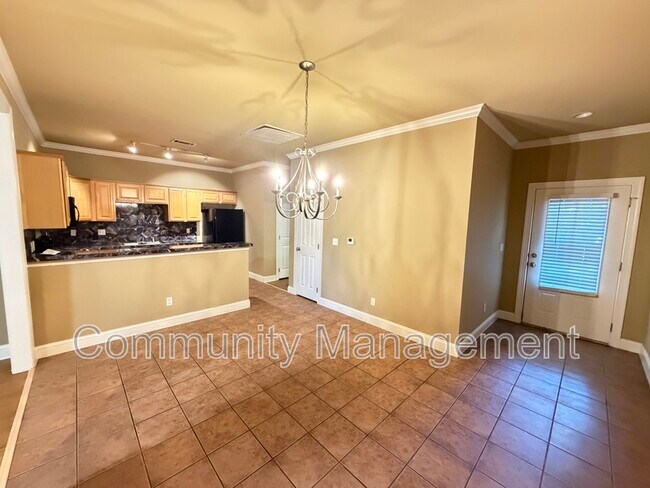 Building Photo - 809 Summer Breeze Dr