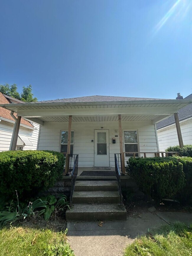 Foto del edificio - Comfortable Single-Family Home for Rent