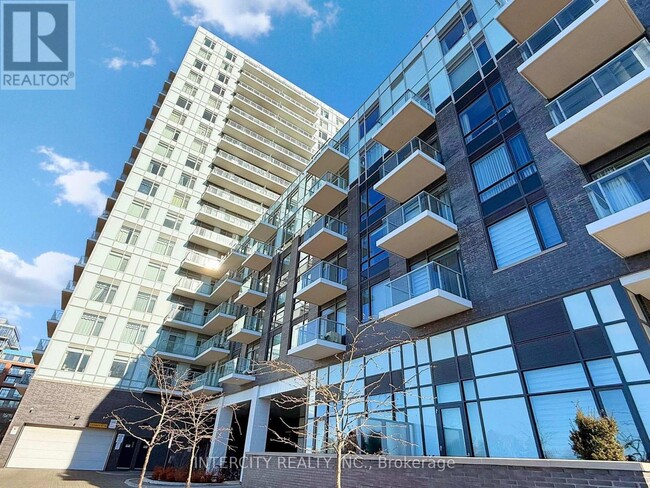 Building Photo - 3220 Sheppard Ave E