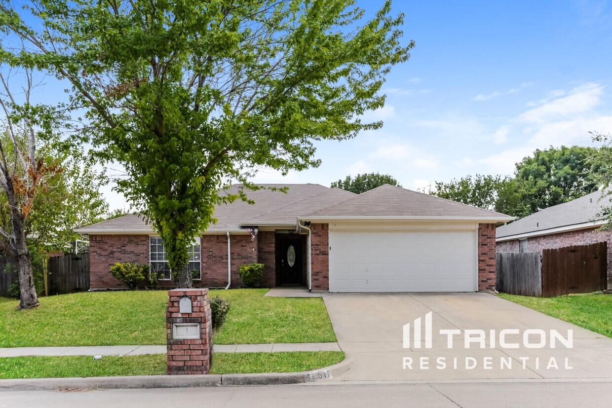Foto principal - 517 Dustin St
