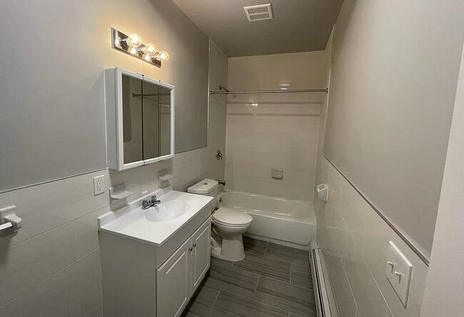 Building Photo - 55 Lenox Ave