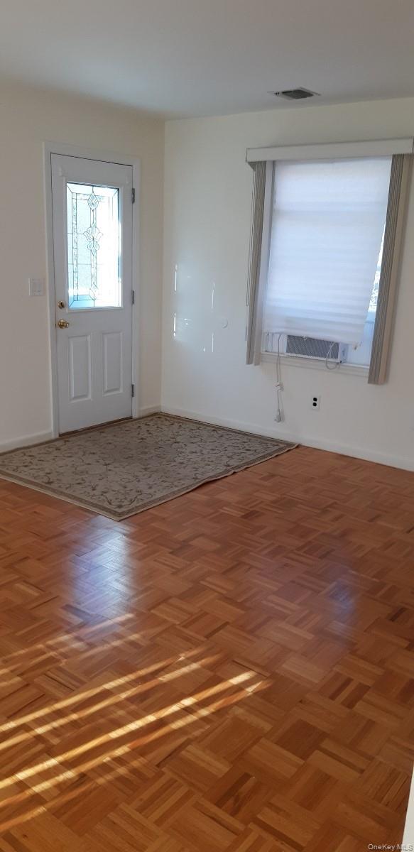 Foto del edificio - 28 Ledgewood Cir