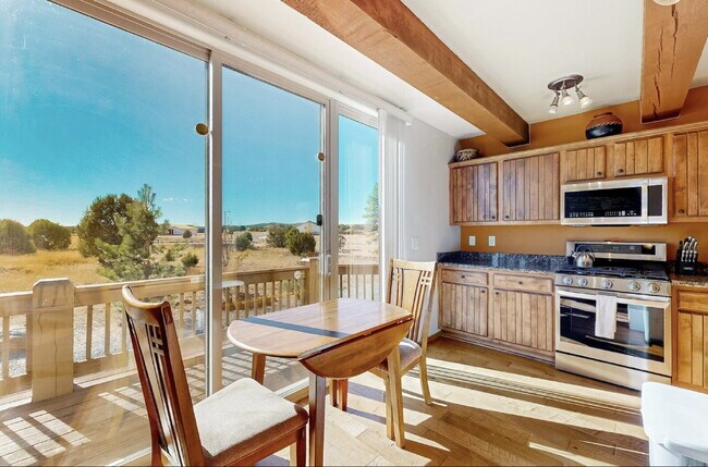 Foto del edificio - 760 S Creekside Dr