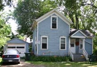 Building Photo - 539 W Doty St
