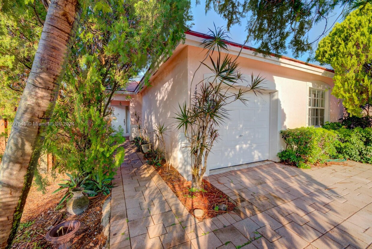 Foto principal - 14510 SW 156th Ave