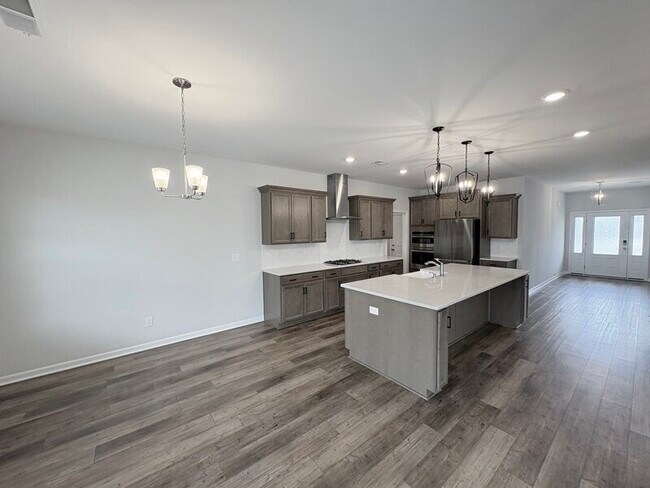 Foto del edificio - 153 Brockway Dr
