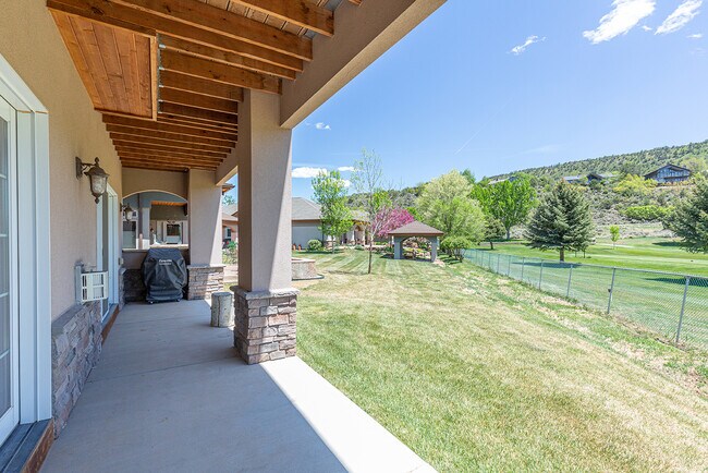 Building Photo - 102 Via Tuscana