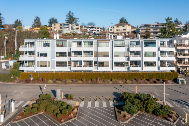 Building Photo - Cliff House Condo Project