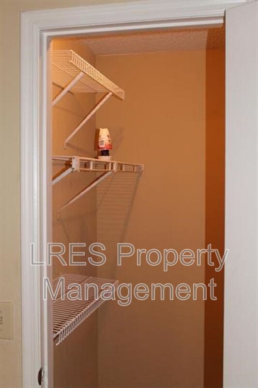 Foto del edificio - 5992 Westgate Dr