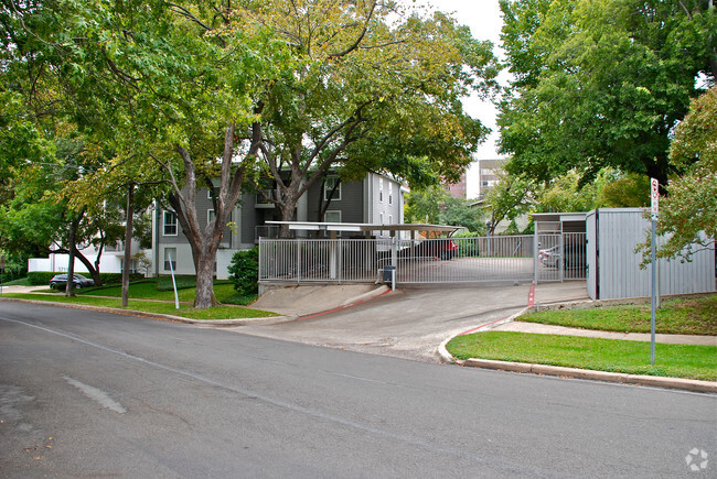 Foto del edificio - Chalet Apartments