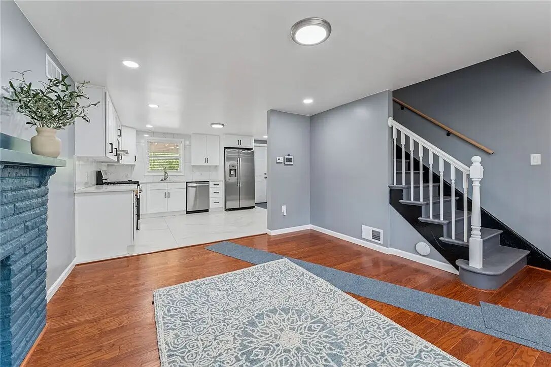 Foto principal - 3125 Ewart Dr