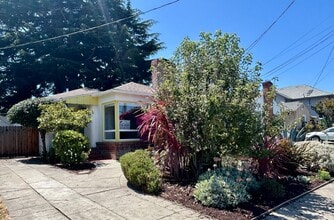 133 Harlan St