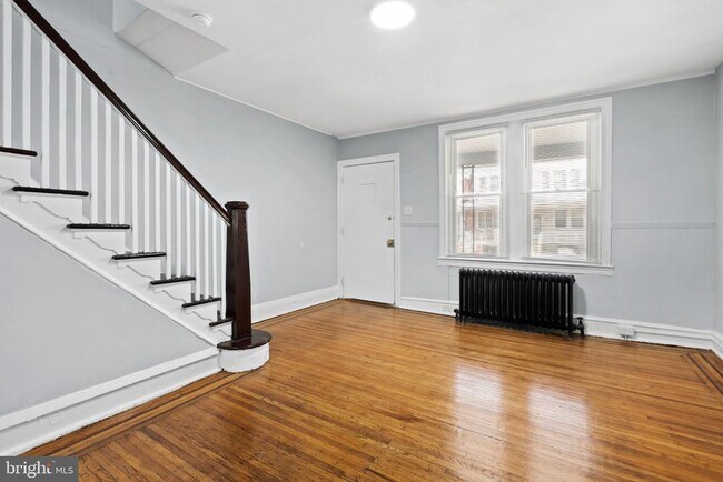 Foto del edificio - 4922 N 7th St