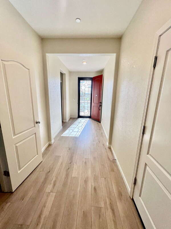 Building Photo - 436 Rose St