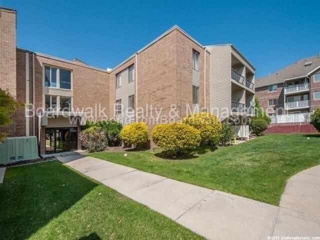 Building Photo - 290 N 500 W