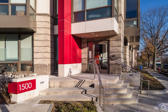 Foto del edificio - The One Five