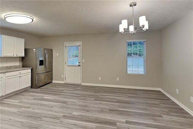 Foto del edificio - 2234 Oakland Spring Dr