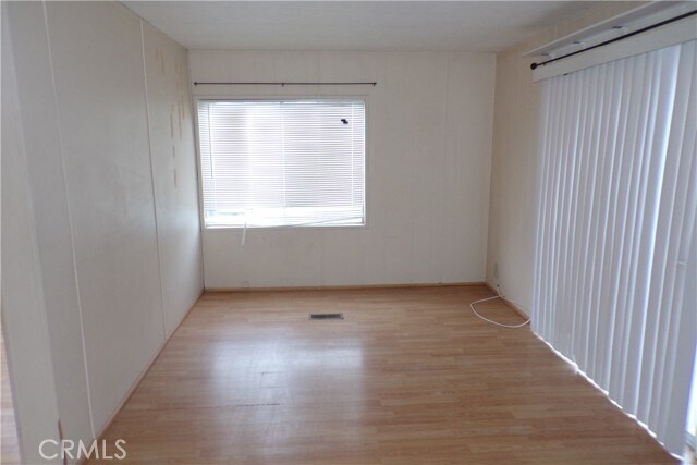 Foto del edificio - 12710 3rd St