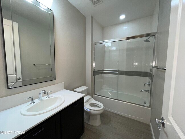 Foto del edificio - 2190 Arpagos Ln