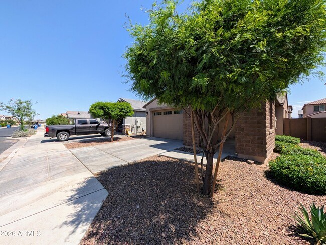 Foto del edificio - 9509 W Sells Dr