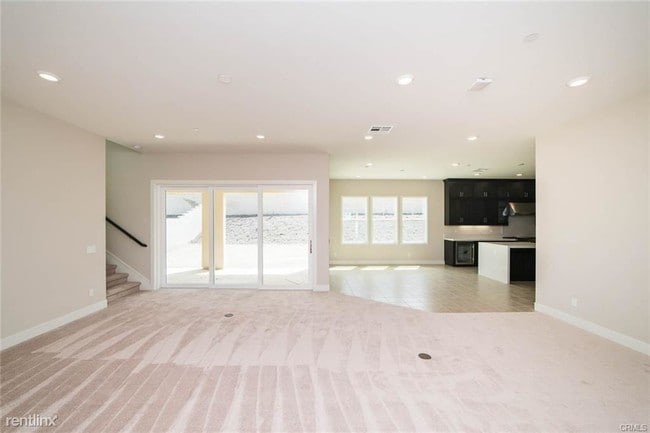 Building Photo - 4 br, 5 bath House - 53 Sagan