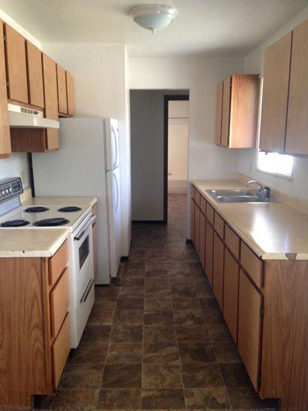 Foto del edificio - 7000 Uncle Robert Ln