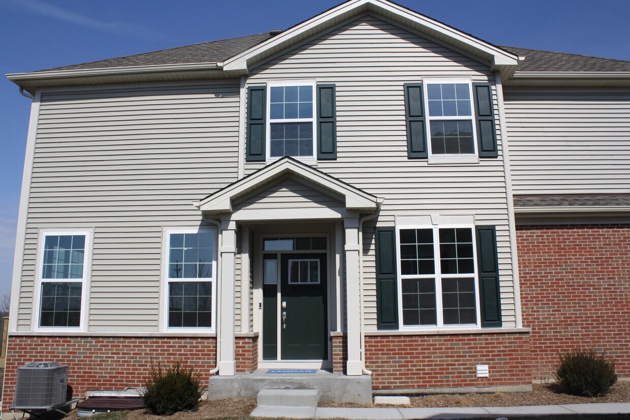 Primary Photo - 15124 Quincy Cir