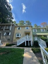 Building Photo - 5763 Forest Lawn Ct
