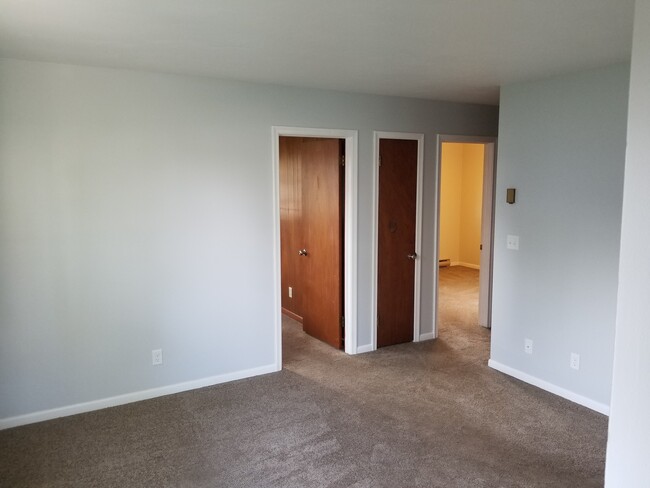 Building Photo - 1427 Glenwood St