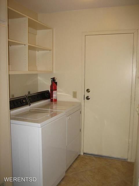 Foto del edificio - 5364 Caminito Velasquez