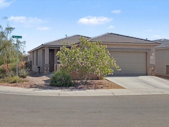 Building Photo - Spacious 4-Bedroom Home with Modern Features & EV Charging!